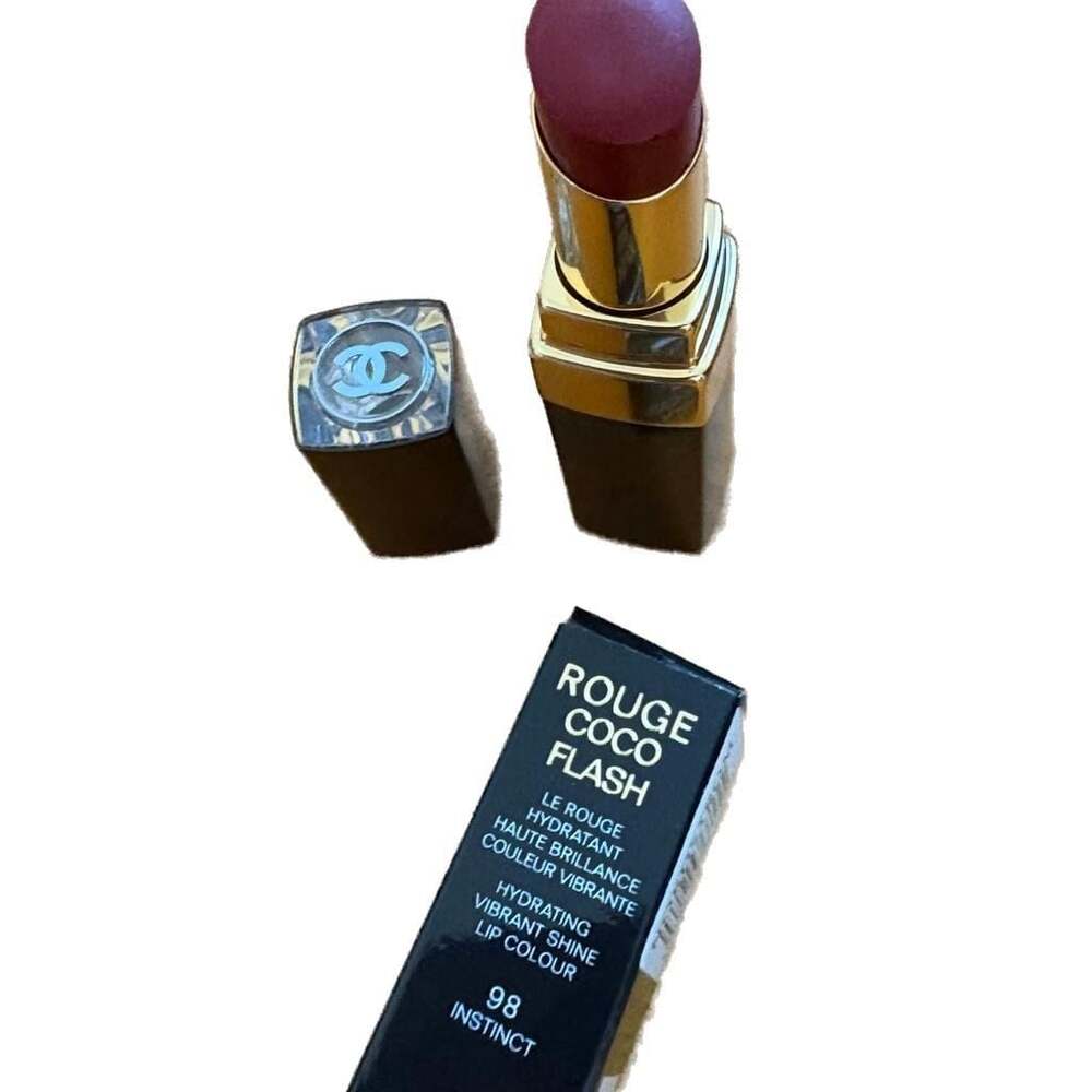 Chanel Rouge Coco Flash Hydrating Vibrant Shine Lip Colour #98 Instinct